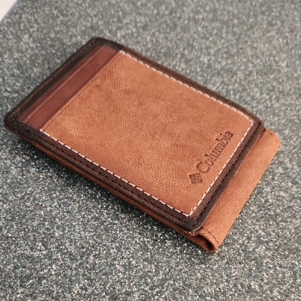 Columbia Brown Money Clip and Card Holder Leather